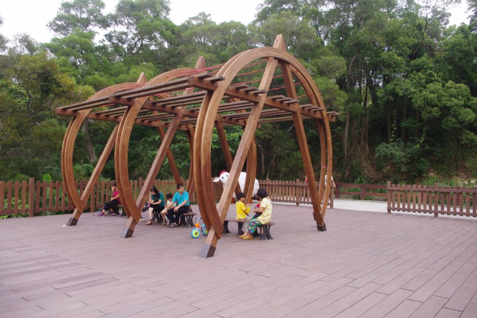 高铁观景台 摄影：Eva隨手拍