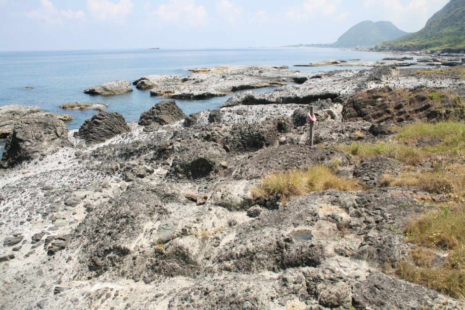 海岸的岩石 摄影：老山羊部落格