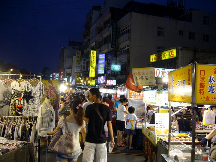 中坜观光夜市 摄影：劉曉雯