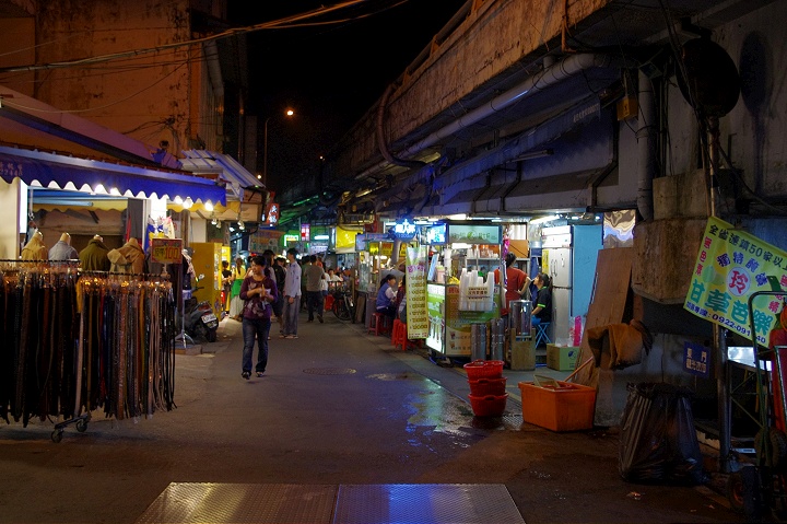 东门观光夜市 摄影：Eva隨手拍