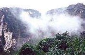黑山<br/> 攝影：四川旅遊信息網