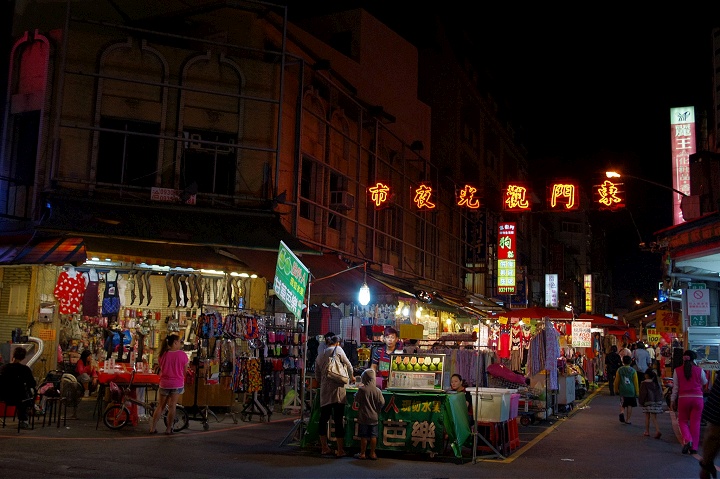 东门观光夜市 摄影：Eva隨手拍