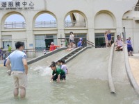 南寮旅游服务中心前戏水池<br/> 摄影：proboss
