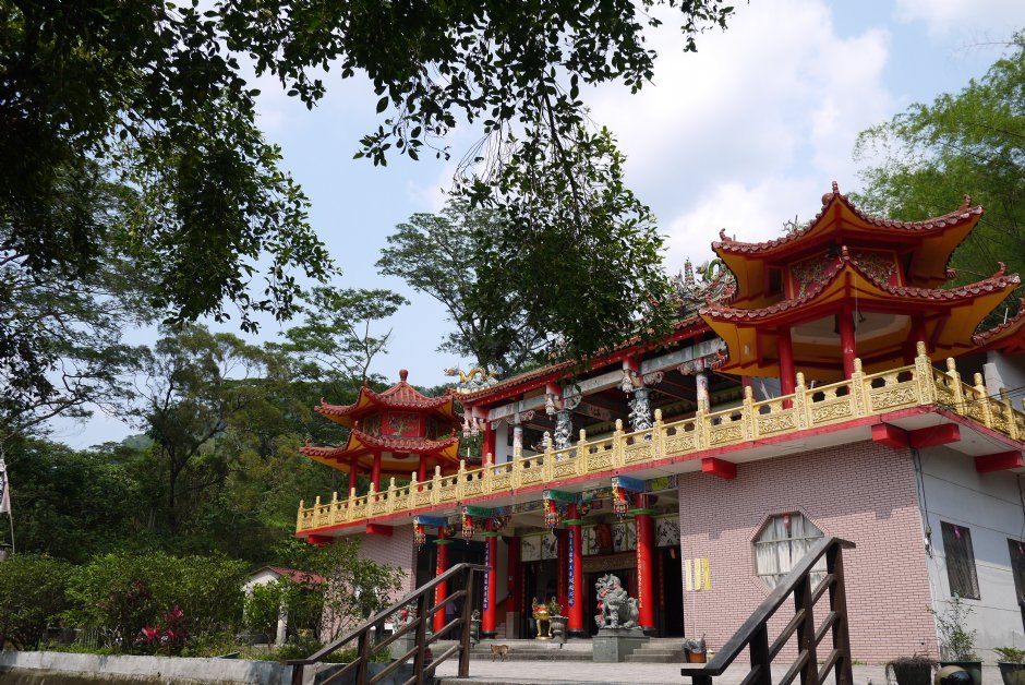 尾寮山步道前段大津瀑布步道 摄影：旅遊王攝影組