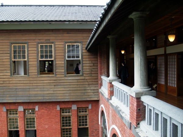 Photo:amo