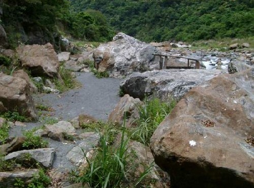 碧侯溫泉-南澳北溪溪谷