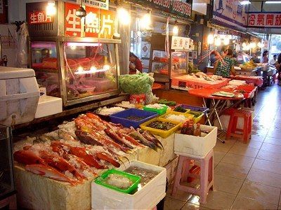 到後璧湖可品嚐新鮮漁貨 / Eva隨手拍 提供