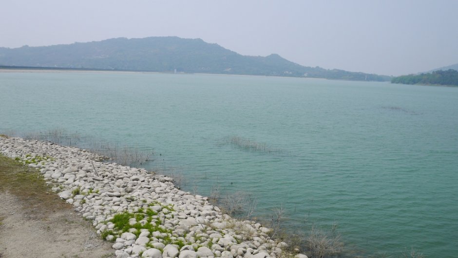 登上天空廊道可俯瞰阿公店水庫美景/Jacky